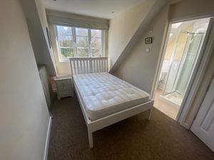 Photo 17- click for photo gallery